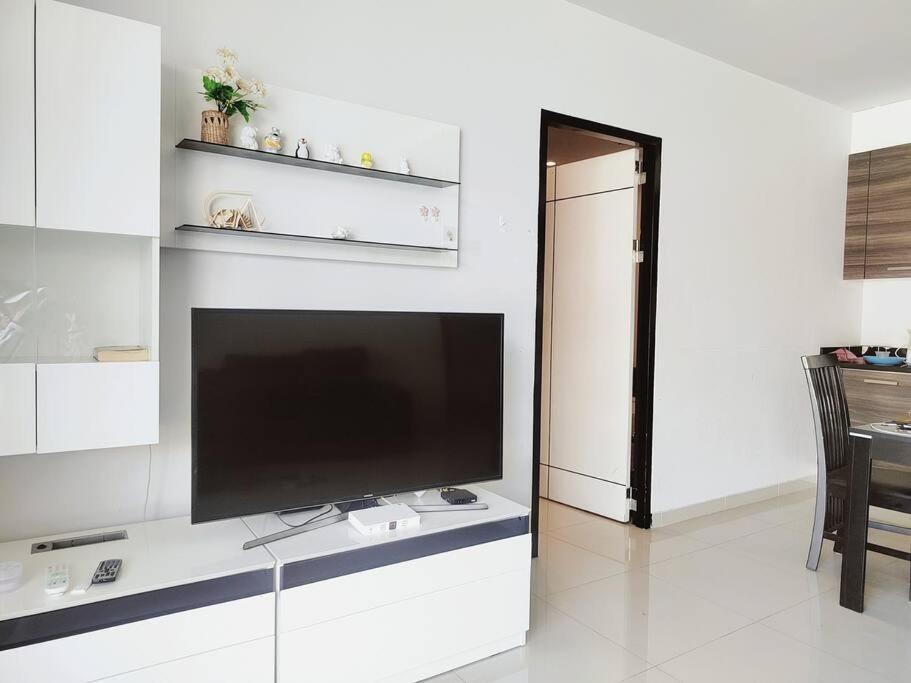 E Villa , Private Pool Villa For Your Family 후아 힌 외부 사진