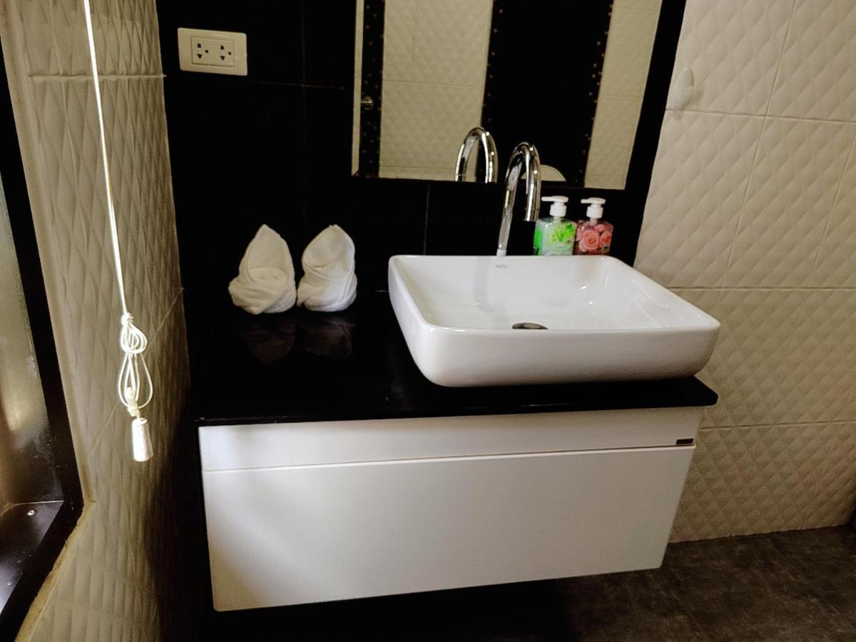 E Villa , Private Pool Villa For Your Family 후아 힌 외부 사진